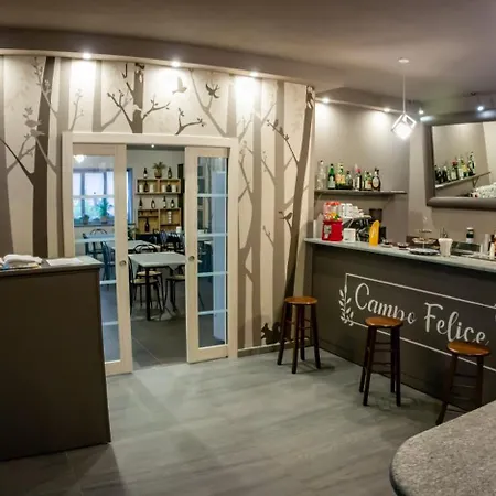 Agriturismo Parco Campofelice Bed and Breakfast Lombardore