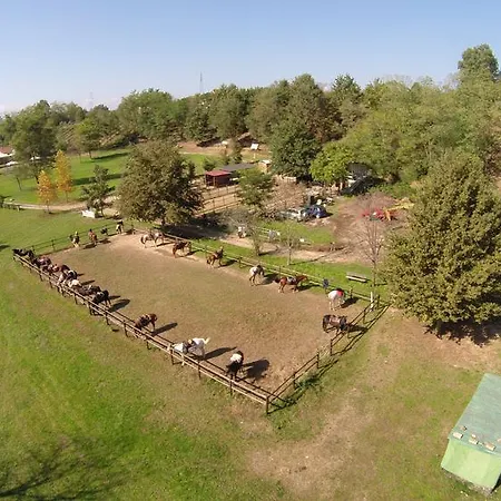 Parco Campofelice ベッド・アンド・ブレックファスト Lombardore