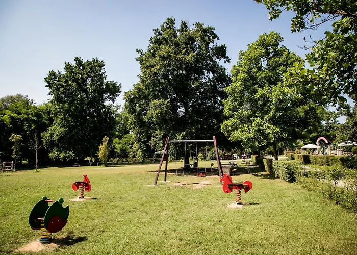 Parco Campofelice Bed and breakfast