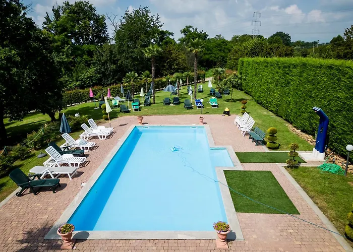 Parco Campofelice Bed and breakfast 3*